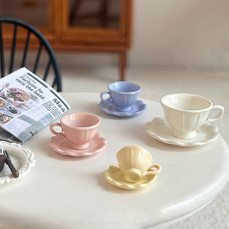 Kitchen Appliances Vintage - Set mini tazze e piatti da